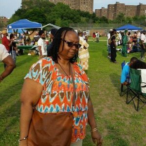 Meet your Posher, Clarelle